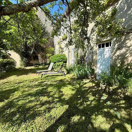 La Maison De Jean-Pierre  Devecey Exterior photo