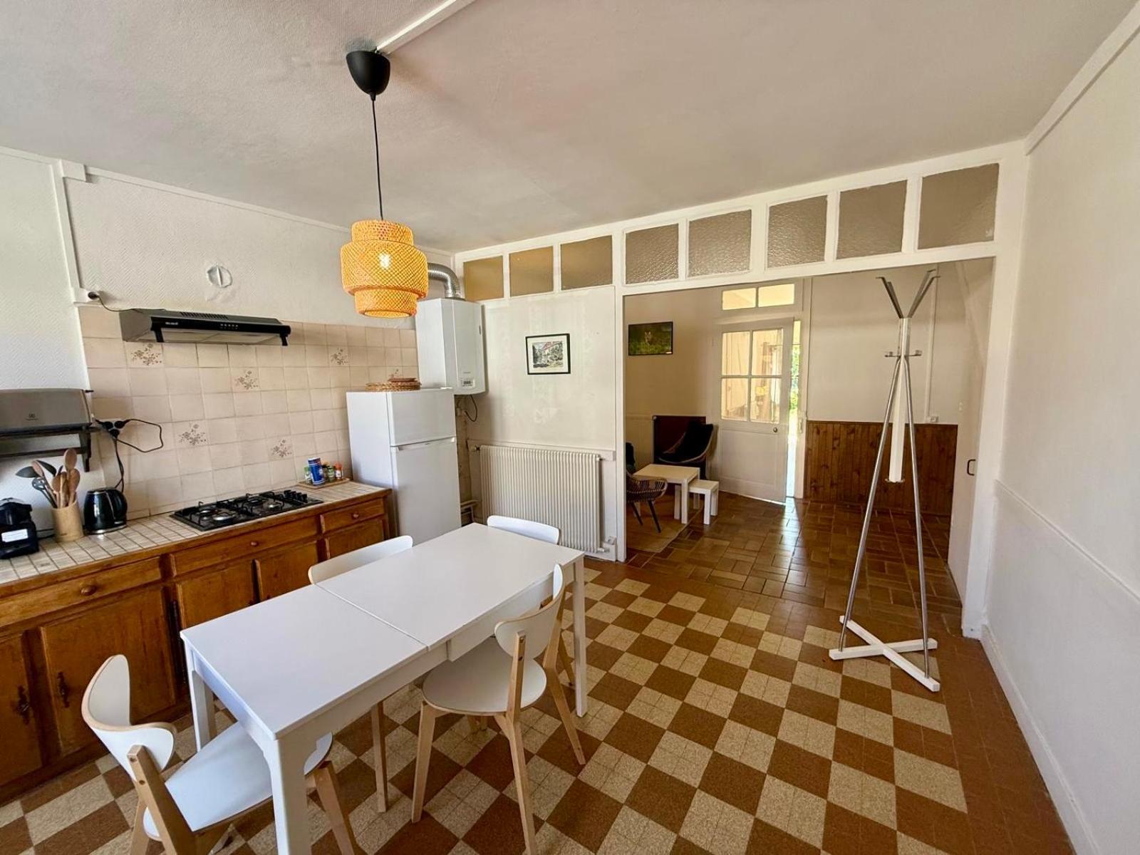 La Maison De Jean-pierre  Hébergement de vacances